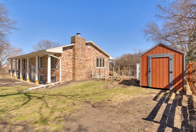 4003 SW 30th Street, Des Moines, IA 50321