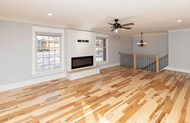 4003 SW 30th Street, Des Moines, IA 50321