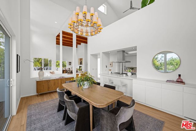 6969 Woodrow Wilson Drive, Los Angeles, CA 90068