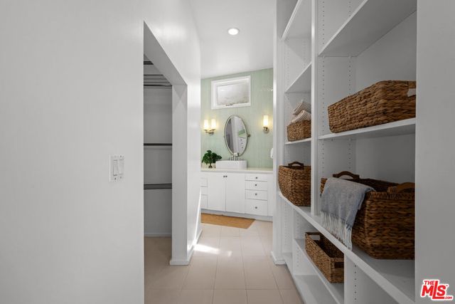 6969 Woodrow Wilson Drive, Los Angeles, CA 90068