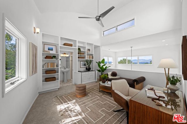 6969 Woodrow Wilson Drive, Los Angeles, CA 90068