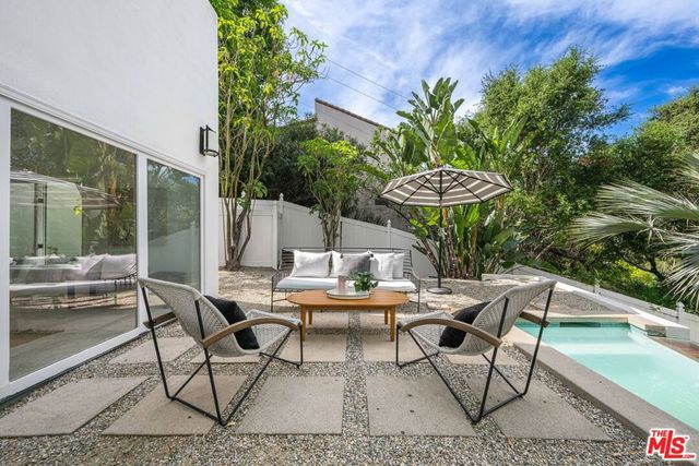 6969 Woodrow Wilson Drive, Los Angeles, CA 90068