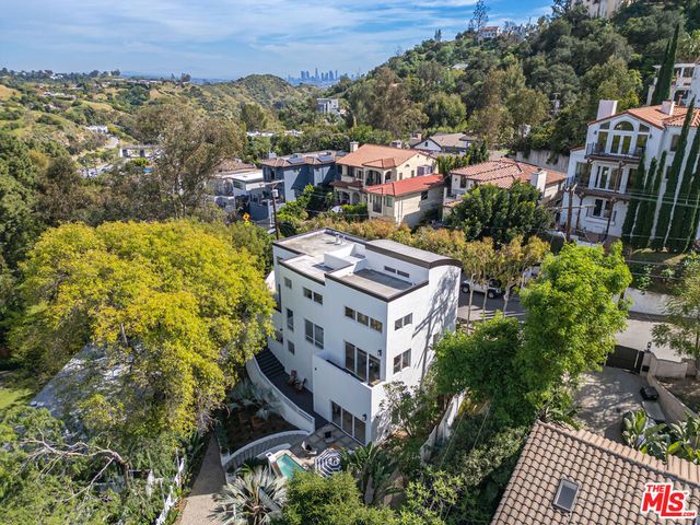 6969 Woodrow Wilson Drive, Los Angeles, CA 90068