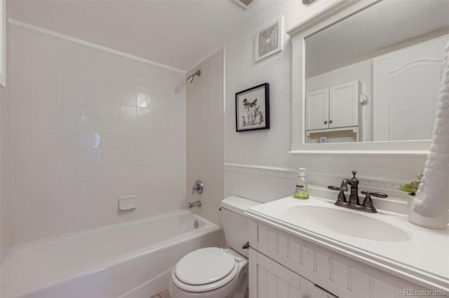 1648 S Cole Street B7, Lakewood, CO 80228