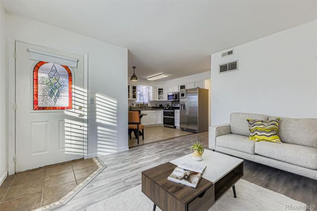 1648 S Cole Street B7, Lakewood, CO 80228