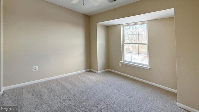 7560 E PLATEAU DR, Hanover, MD 21076