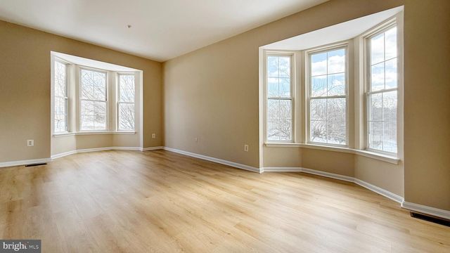 7560 E PLATEAU DR, Hanover, MD 21076