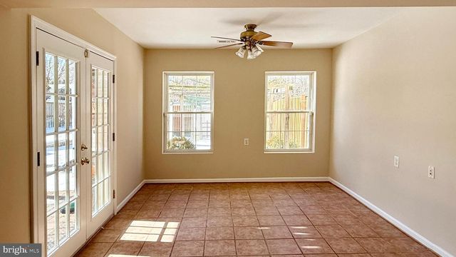 7560 E PLATEAU DR, Hanover, MD 21076