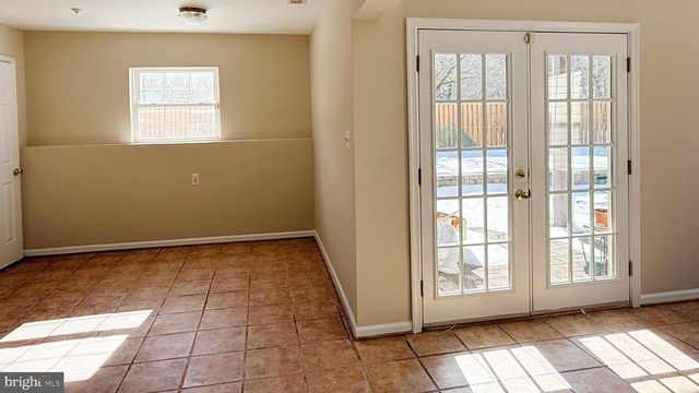 7560 E PLATEAU DR, Hanover, MD 21076