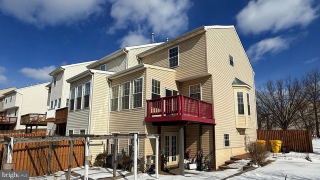 7560 E PLATEAU DR, Hanover, MD 21076