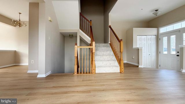 7560 E PLATEAU DR, Hanover, MD 21076