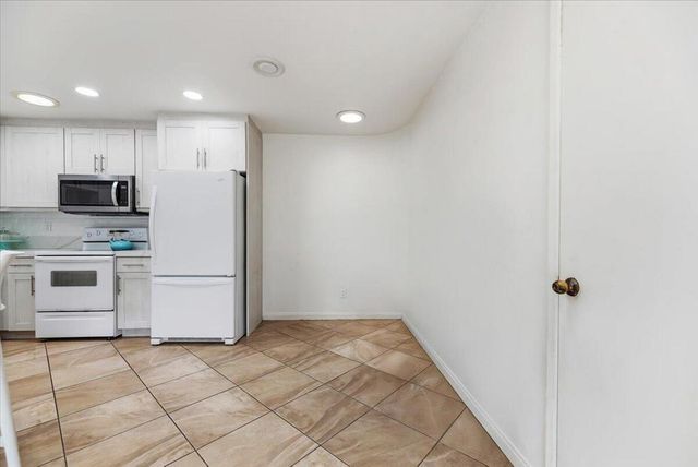 3119 Sunflower Loop N, Palm Springs, CA 92262