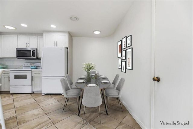 3119 Sunflower Loop N, Palm Springs, CA 92262