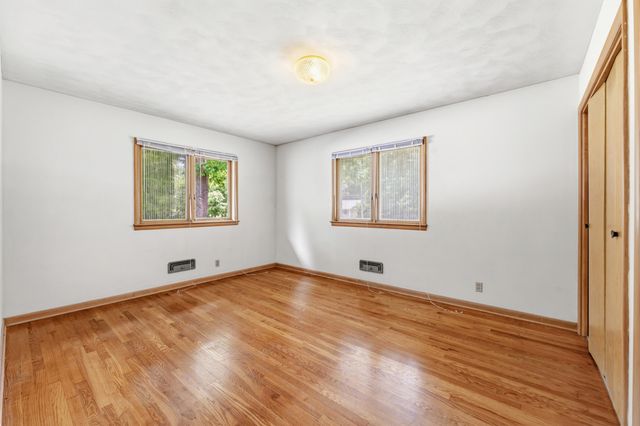 4092 Saratoga Avenue, Comstock Twp, MI 49048