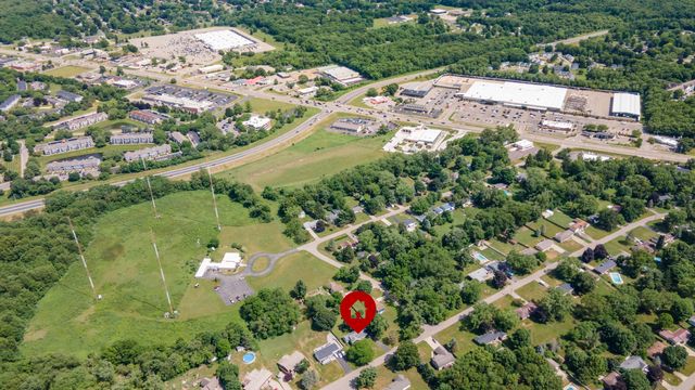 4092 Saratoga Avenue, Comstock Twp, MI 49048