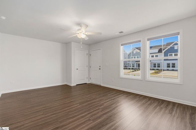 644 Blossom Run, Spartanburg, SC 29307