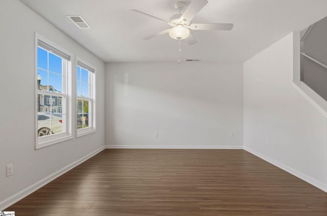644 Blossom Run, Spartanburg, SC 29307