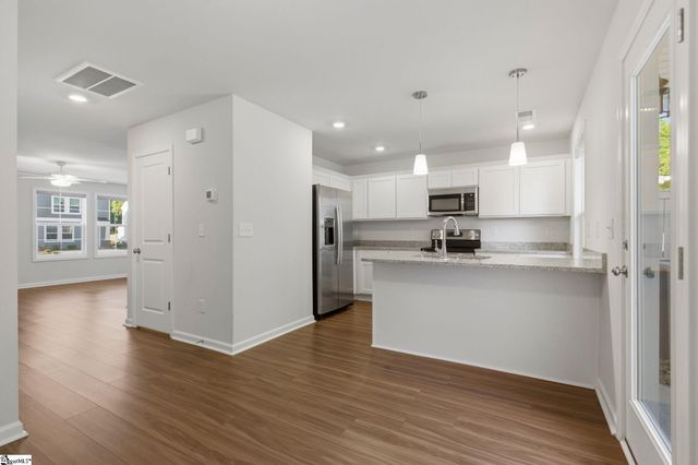 644 Blossom Run, Spartanburg, SC 29307