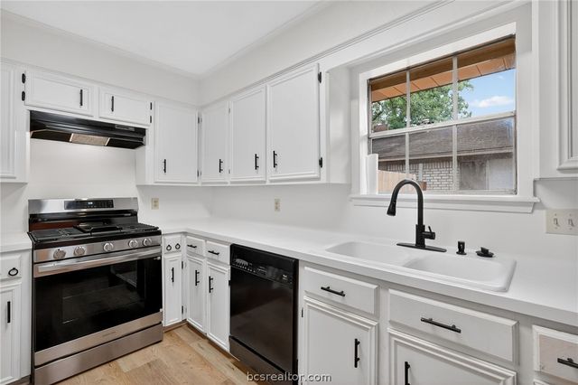 4502 Old Hearne Road, Bryan, TX 77803