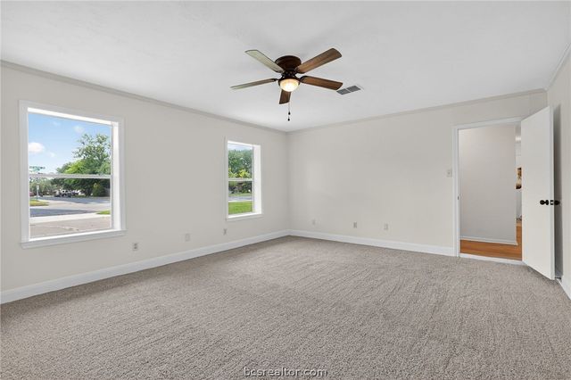4502 Old Hearne Road, Bryan, TX 77803