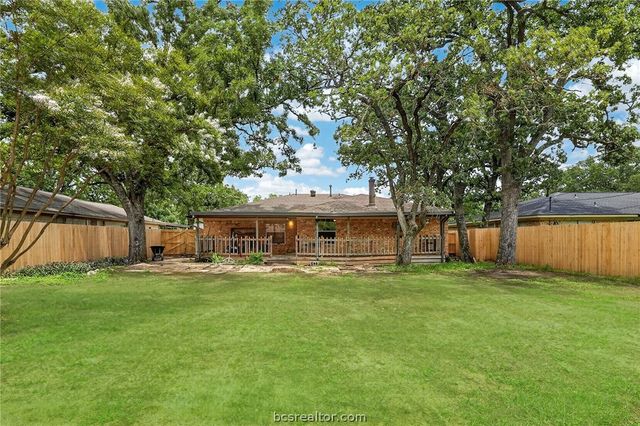 4502 Old Hearne Road, Bryan, TX 77803