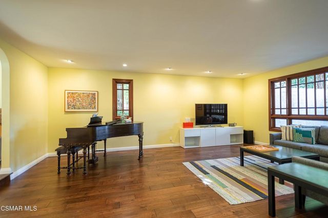 1504 Folkestone Terrace, Westlake Village, CA 91361