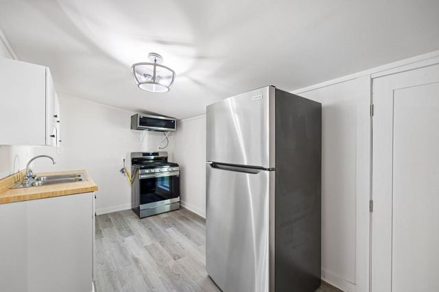 24 E Iron Belt Road, Cartersville, GA 30120