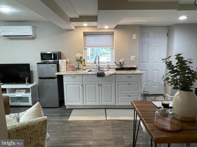 3616 OVAL DR #UNIT A, Alexandria, VA 22305