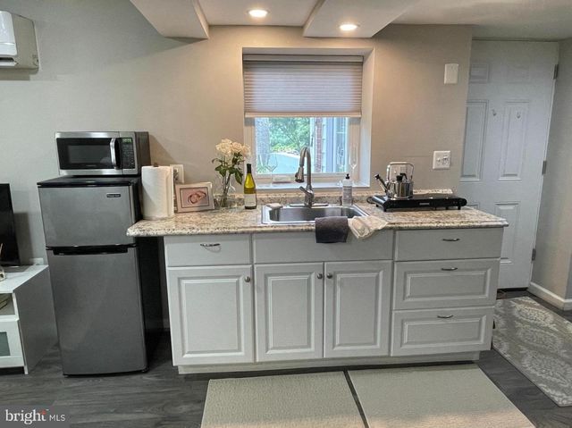 3616 OVAL DR #UNIT A, Alexandria, VA 22305