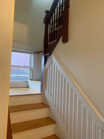 354 Harvard St 1, Cambridge, MA 02138