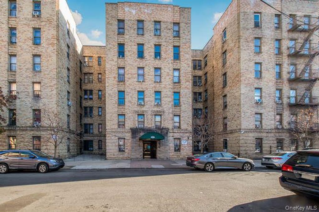 3230 Cruger Avenue 2F, Bronx, NY 10467