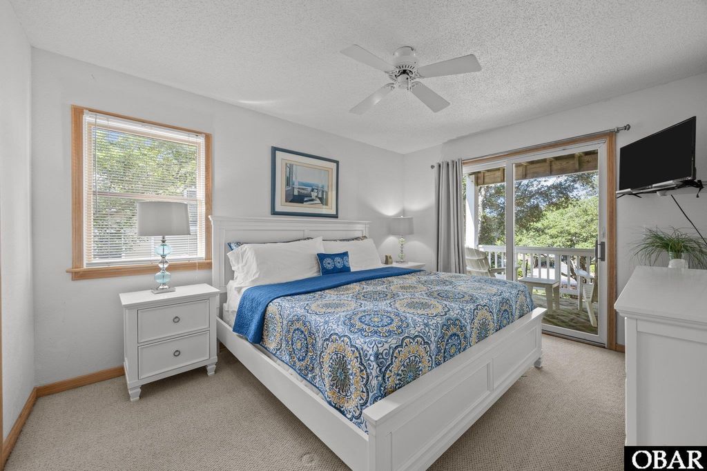 Image 12 of property listing at 1130 Gray Court Lot 13, Corolla, NC 27927