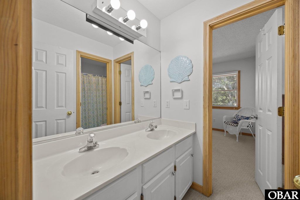 Image 16 of property listing at 1130 Gray Court Lot 13, Corolla, NC 27927