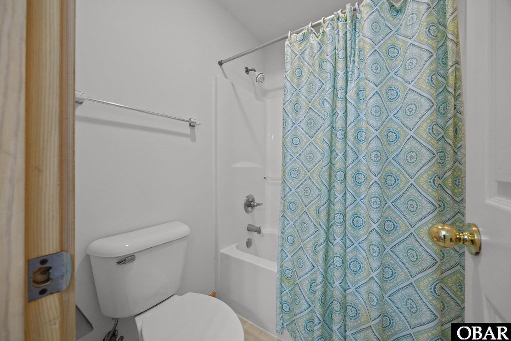 Image 17 of property listing at 1130 Gray Court Lot 13, Corolla, NC 27927