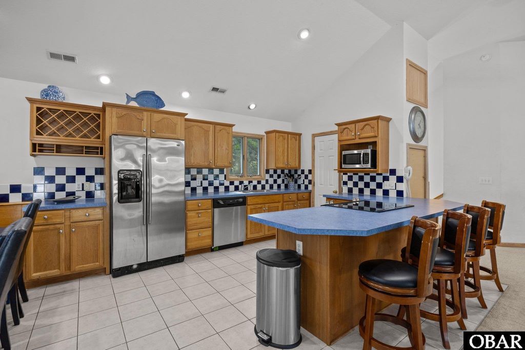 Image 6 of property listing at 1130 Gray Court Lot 13, Corolla, NC 27927