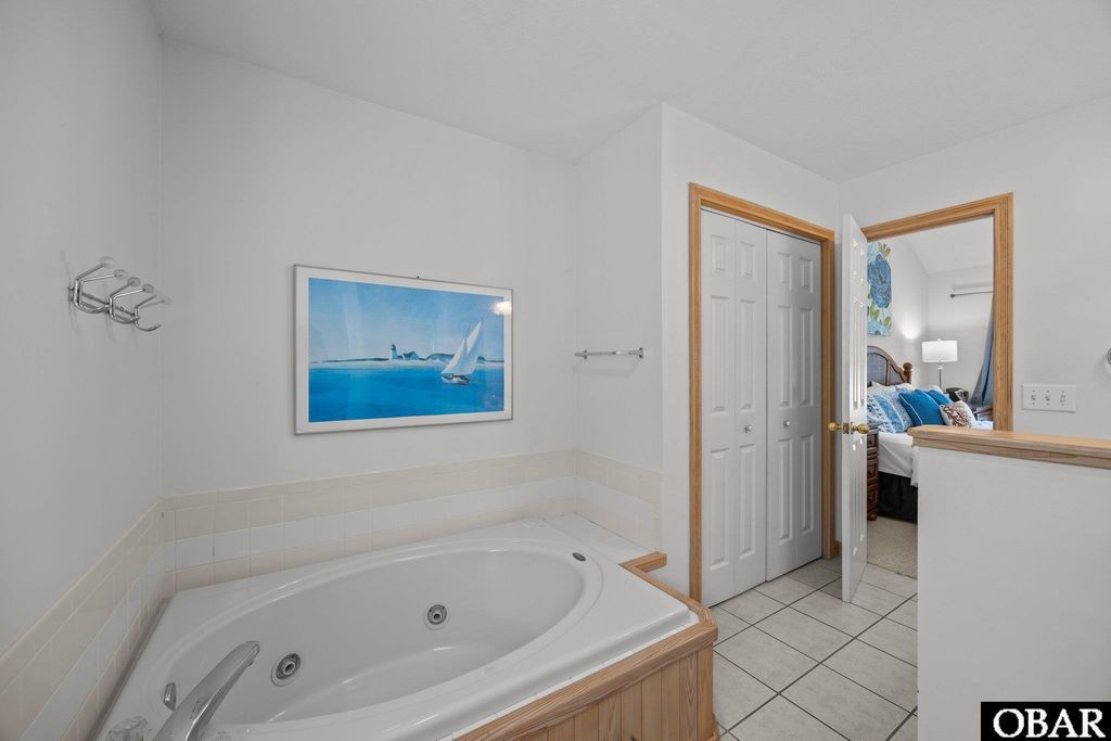 Image 10 of property listing at 1130 Gray Court Lot 13, Corolla, NC 27927
