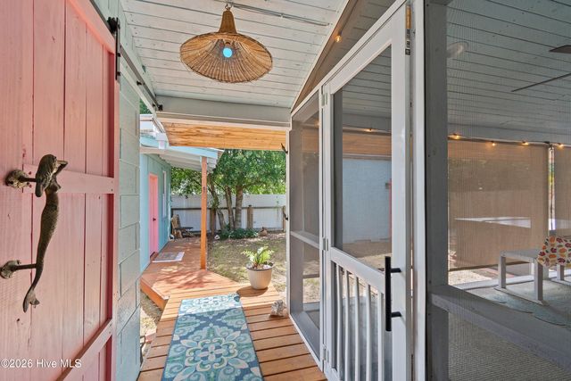 318 NE 58th Street, Oak Island, NC 28465