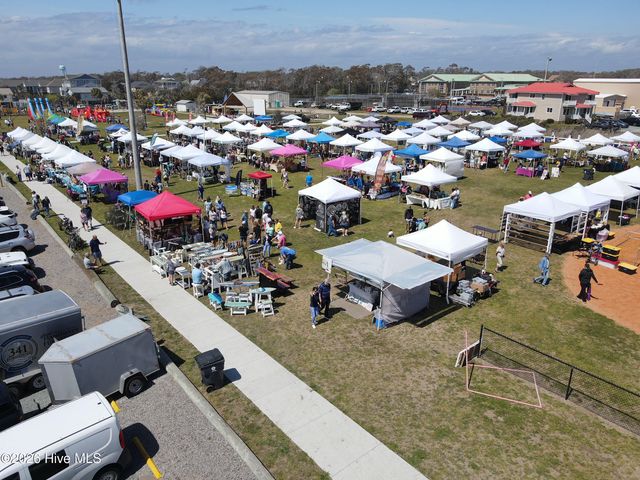 318 NE 58th Street, Oak Island, NC 28465