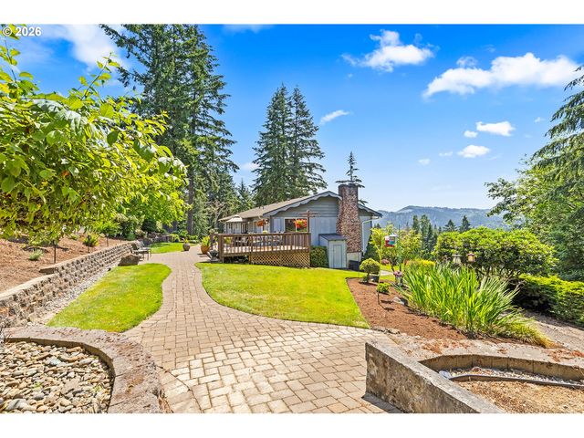 27 JONES Rd, Kelso, WA 98626