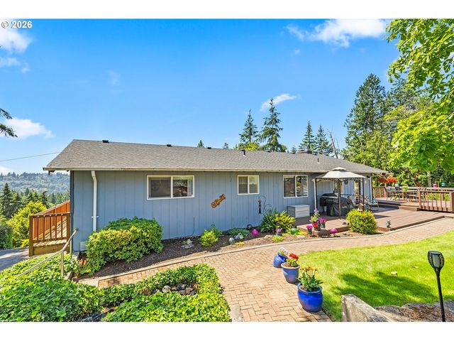 27 JONES Rd, Kelso, WA 98626