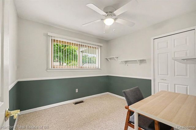 41131 S Mcmahon Circle, Novi, MI 48375
