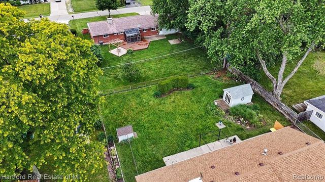 41131 S Mcmahon Circle, Novi, MI 48375