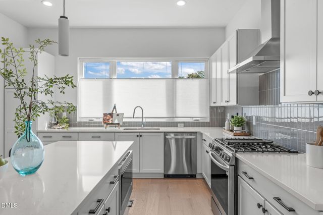 2006 Moody Lane, Durham, NC 27701