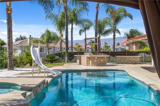 1647 Brittany, Redlands, CA 92374