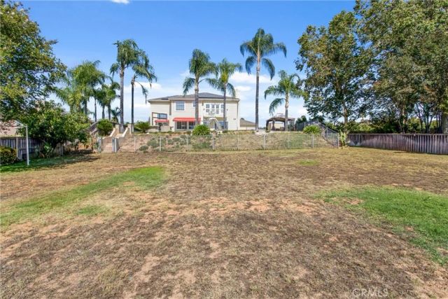 1647 Brittany, Redlands, CA 92374