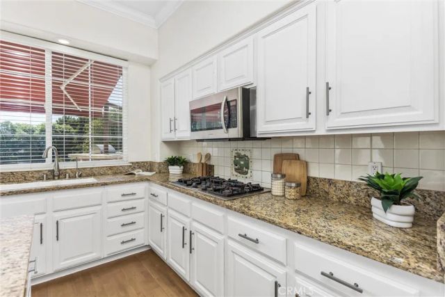 1647 Brittany, Redlands, CA 92374