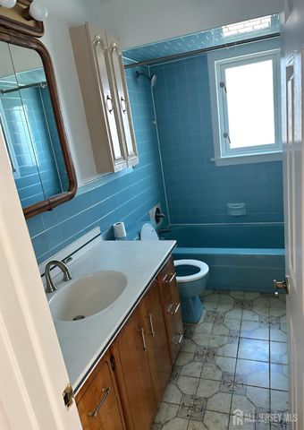 182 Bloomfield Avenue, Iselin, NJ 08830