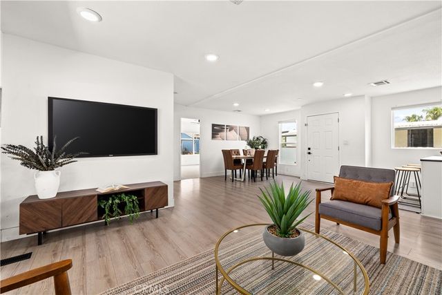 32742 Alipaz 24, San Juan Capistrano, CA 92675