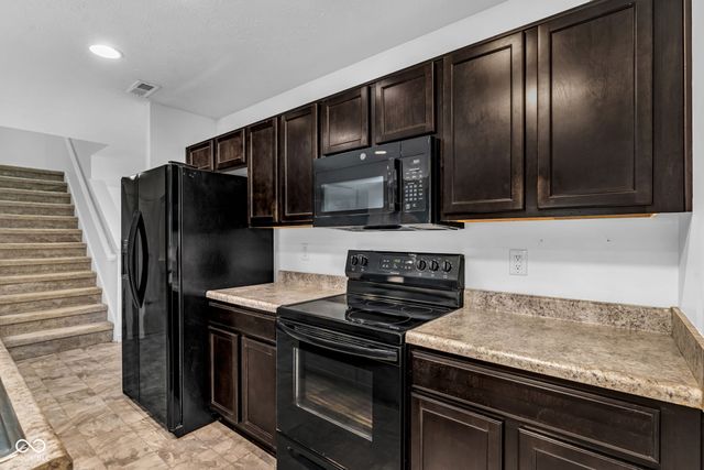 5644 Broadcaster Lane, Plainfield, IN 46168