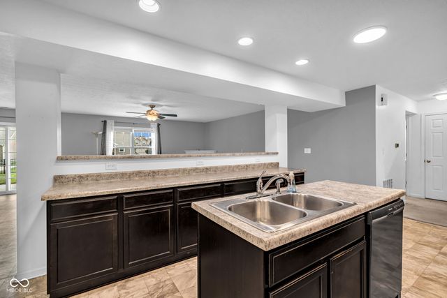 5644 Broadcaster Lane, Plainfield, IN 46168